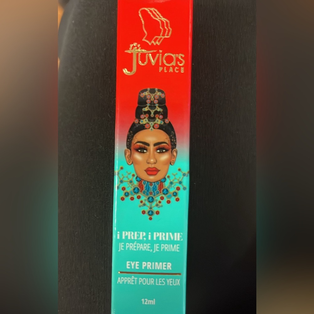 Juvias Place Eye Primer